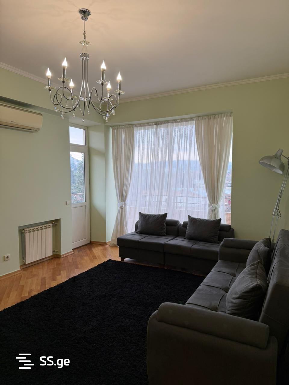 Квартира cinamdzgrishvili st. 107