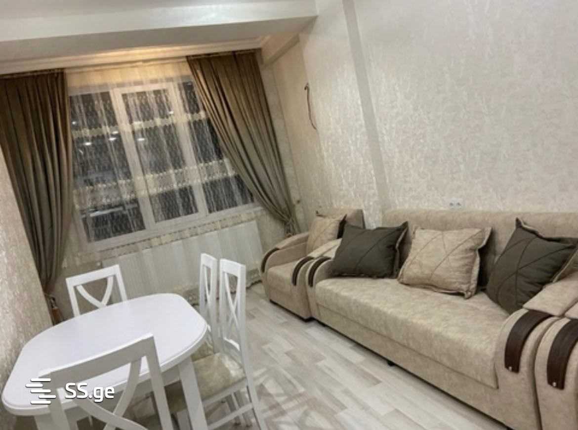 navtlugi st. 10 - 2 rooms