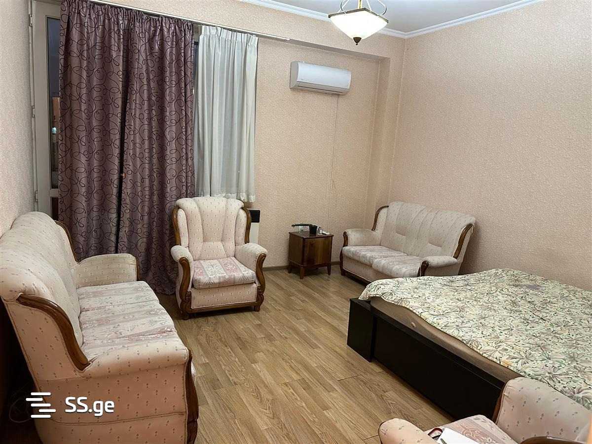 panaskerteli st. 00 - 1 rooms