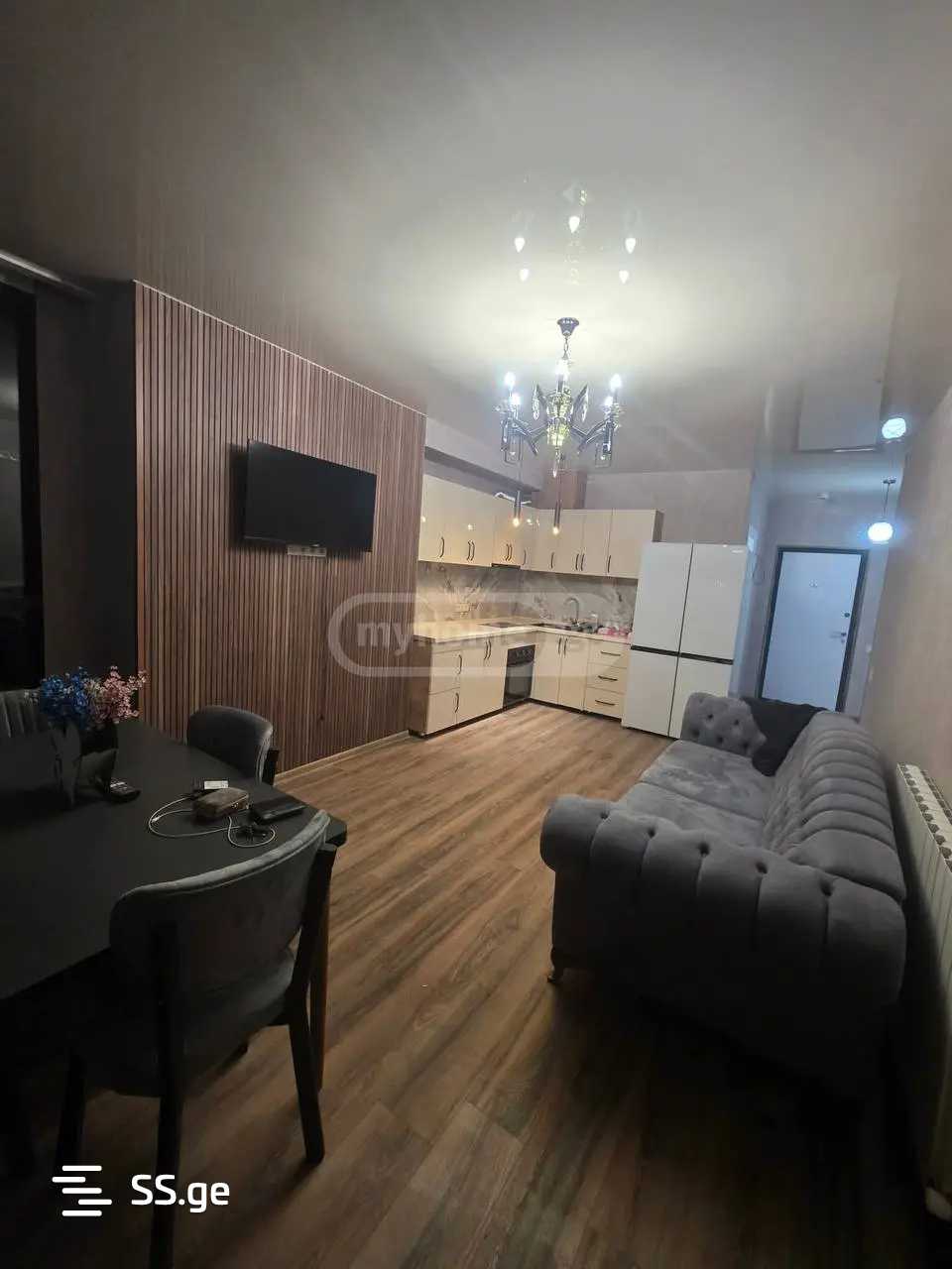 Квартира i. abashidze st. 18