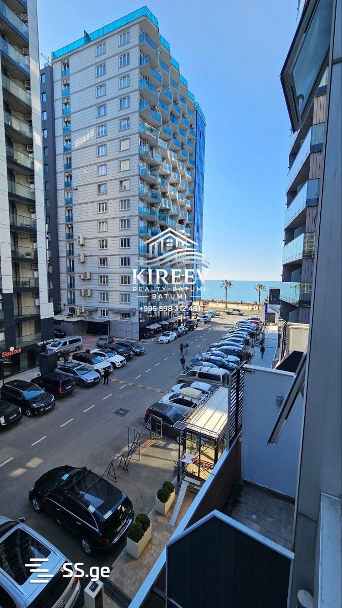 R. Nizharadze st. 18 - 1 rooms