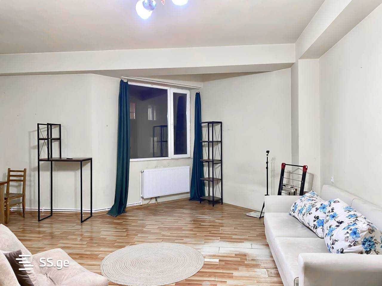 Квартира Bochorishvili st. 37