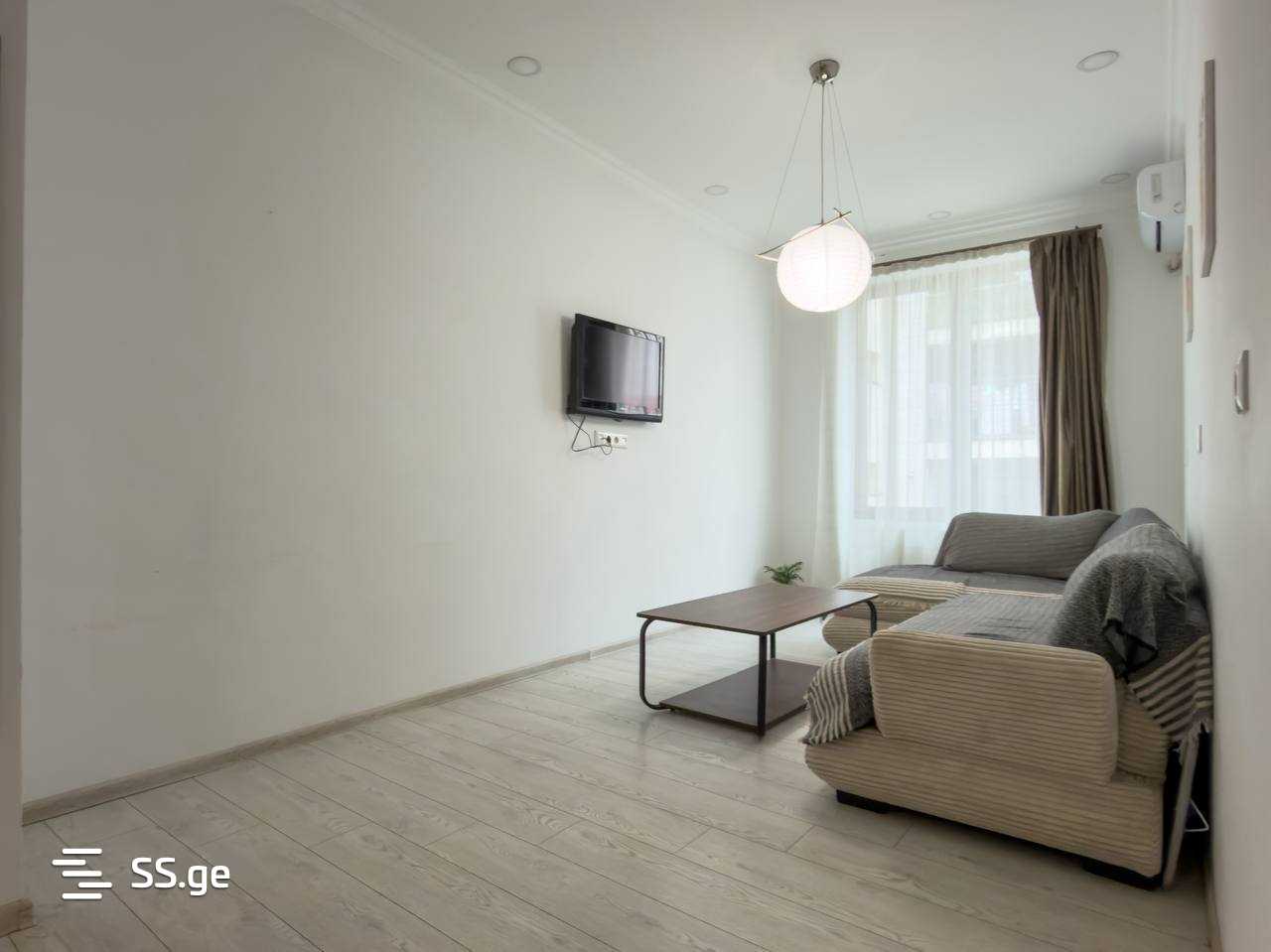 Квартира Burdzgla st. 32