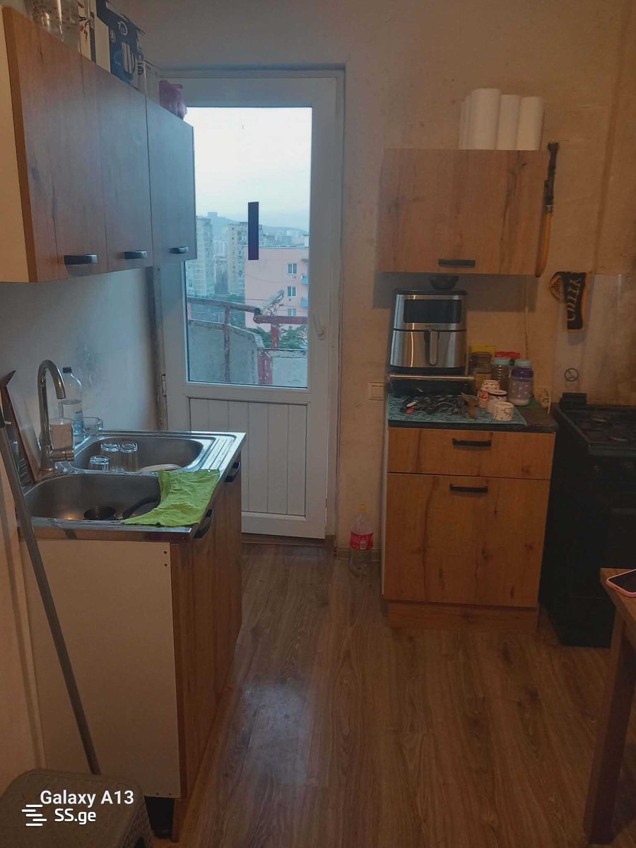 VI Microdistrict  - Gldani 0 - 2 rooms