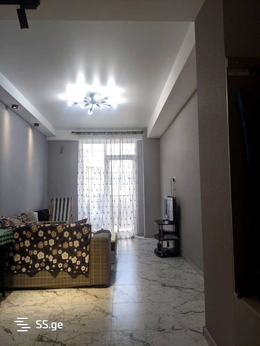 Phirtskhalava st. 39 - 2 rooms