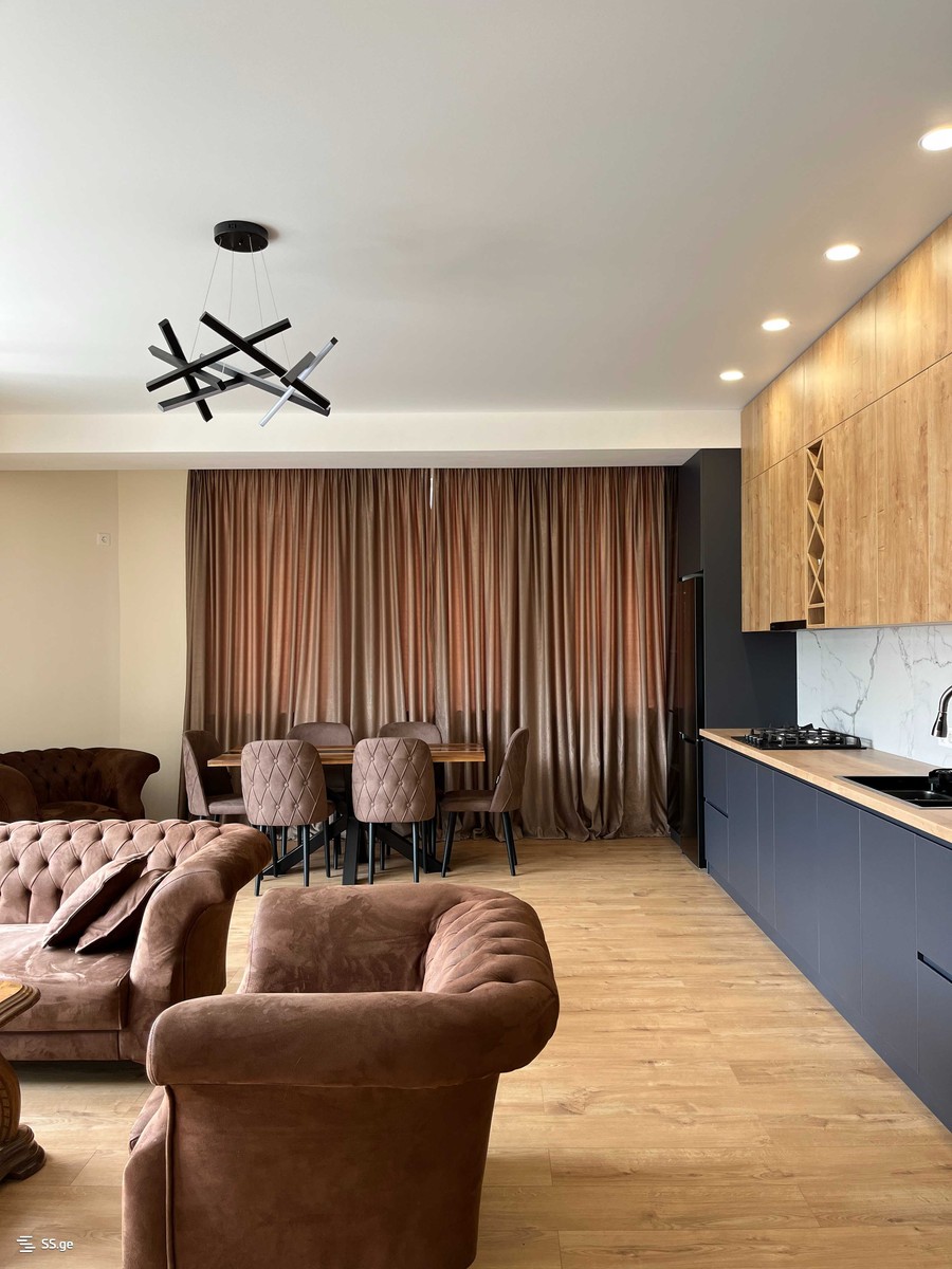 chiatura st. 39 - 4 rooms