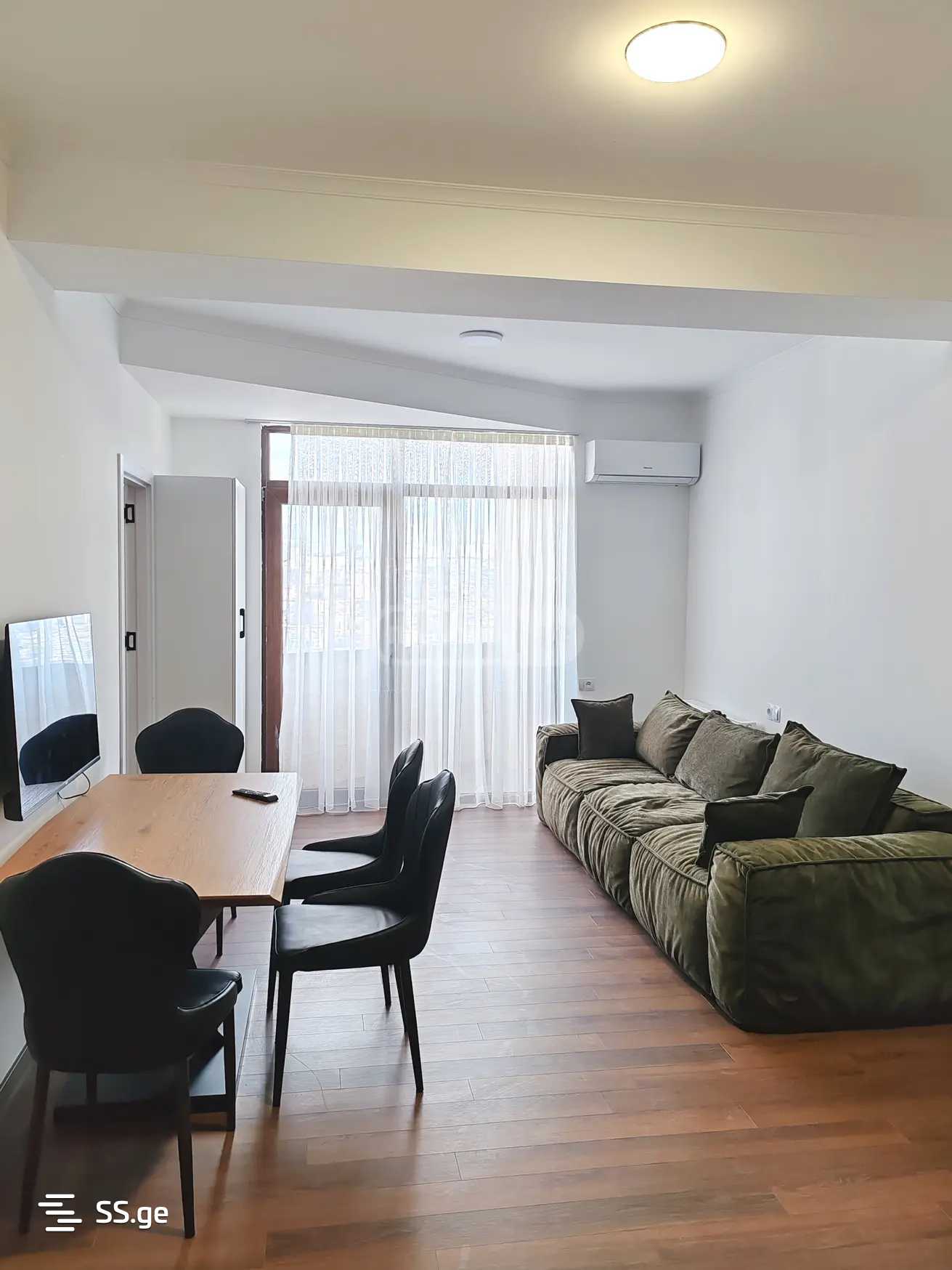 Квартира Mukhran Machavariani st.