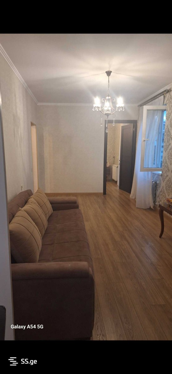 khomleli st. 122 - 2 rooms