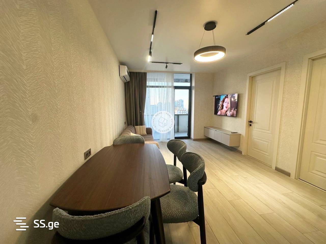 Bagrationi str. 131 - 3 rooms