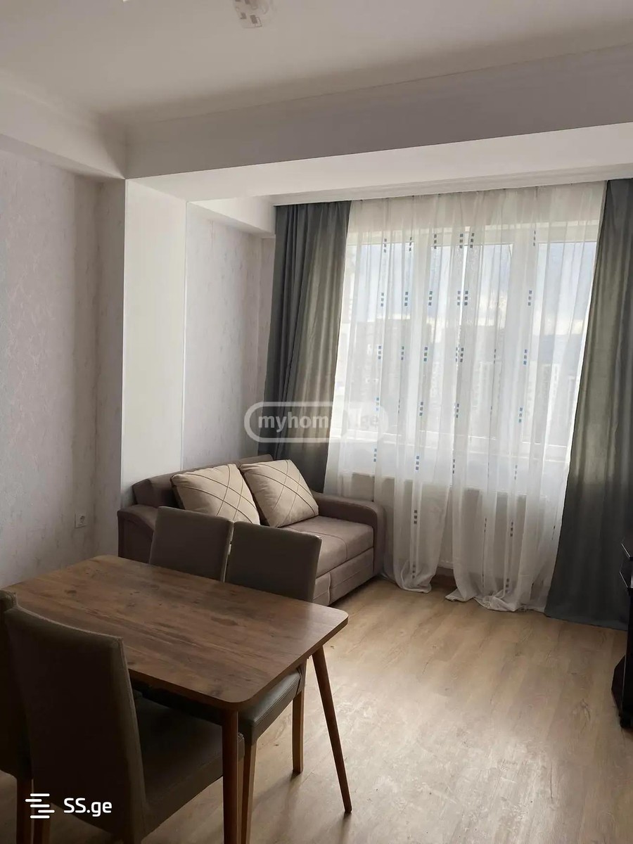 Mirian Mephe st. - 3 rooms