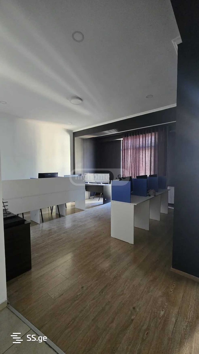 Oniashvili st. 34 - 3 rooms