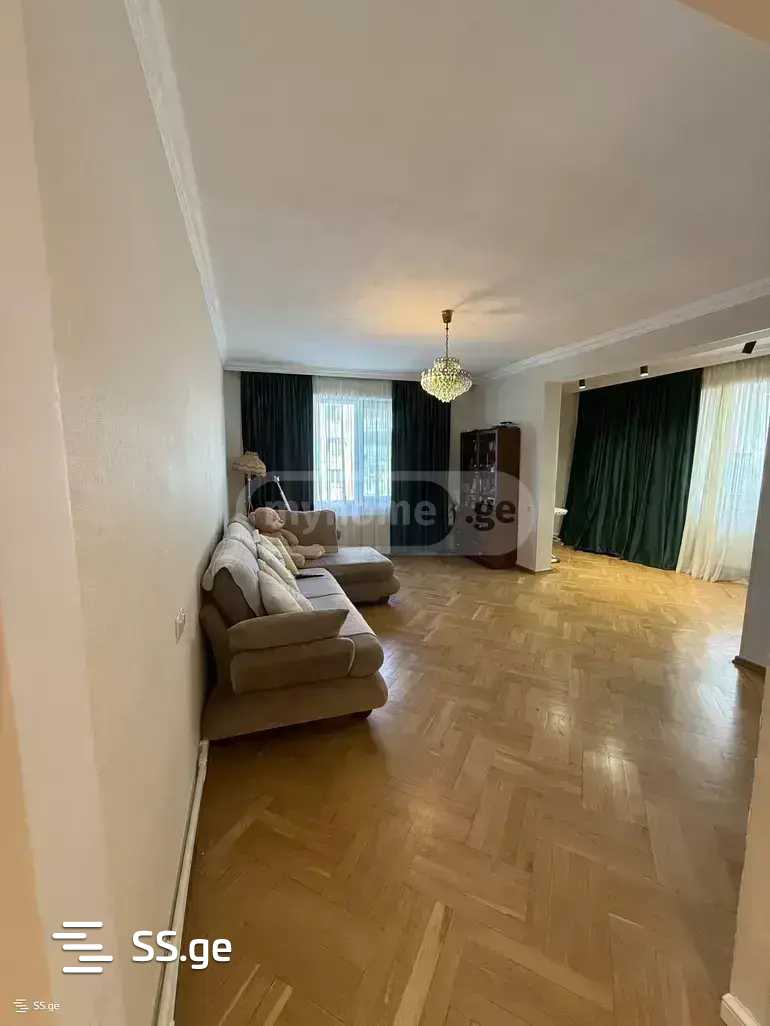 Квартира budapeshti st. 2