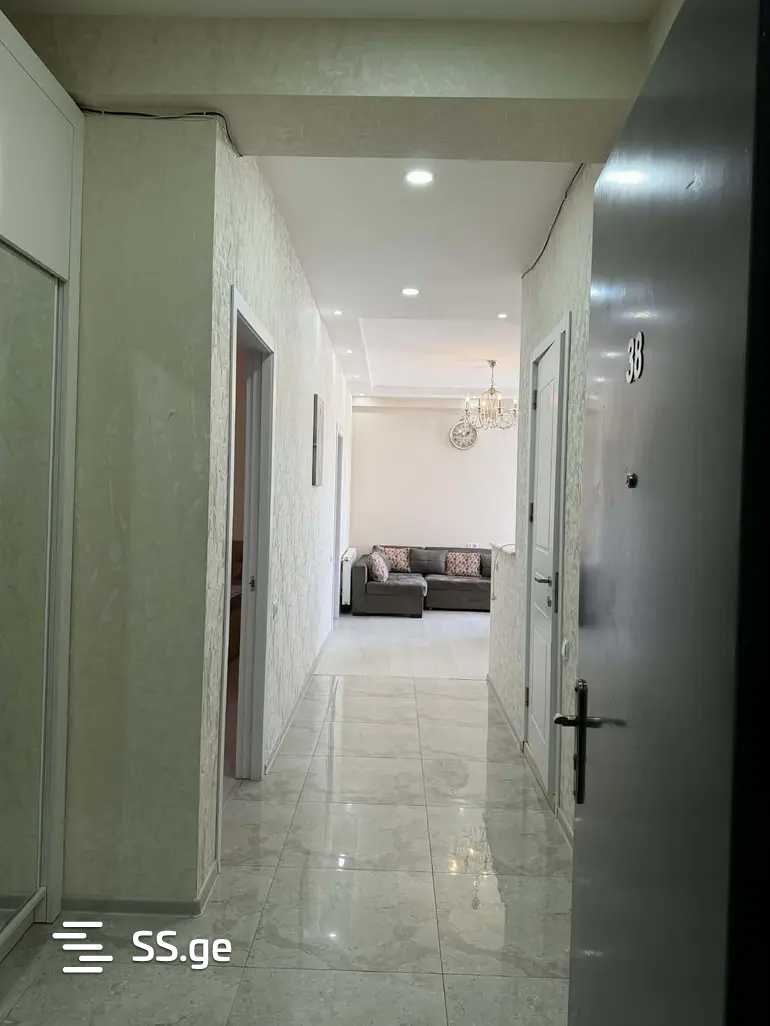 Vepkhistkaosnis st. - 3 rooms