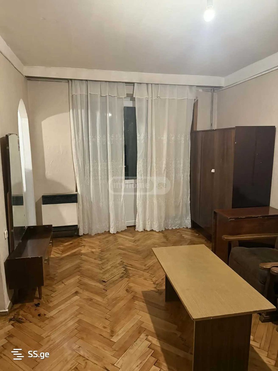 d. gamrekeli st. - 1 rooms