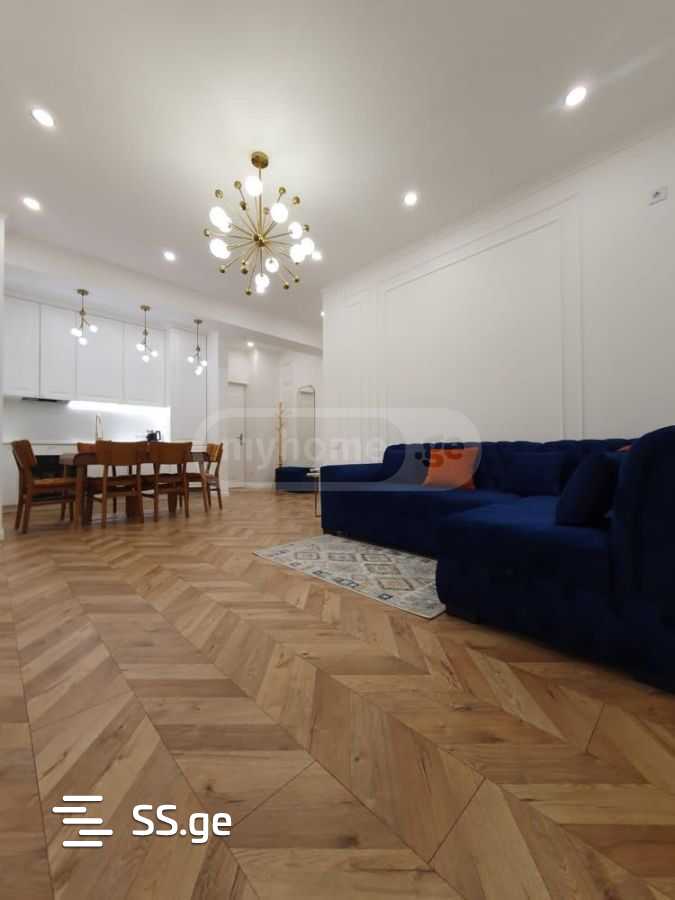 Квартира i. abashidze st.