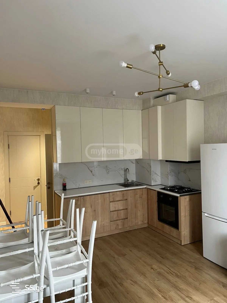 tsulukidze st. 1 - 3 rooms