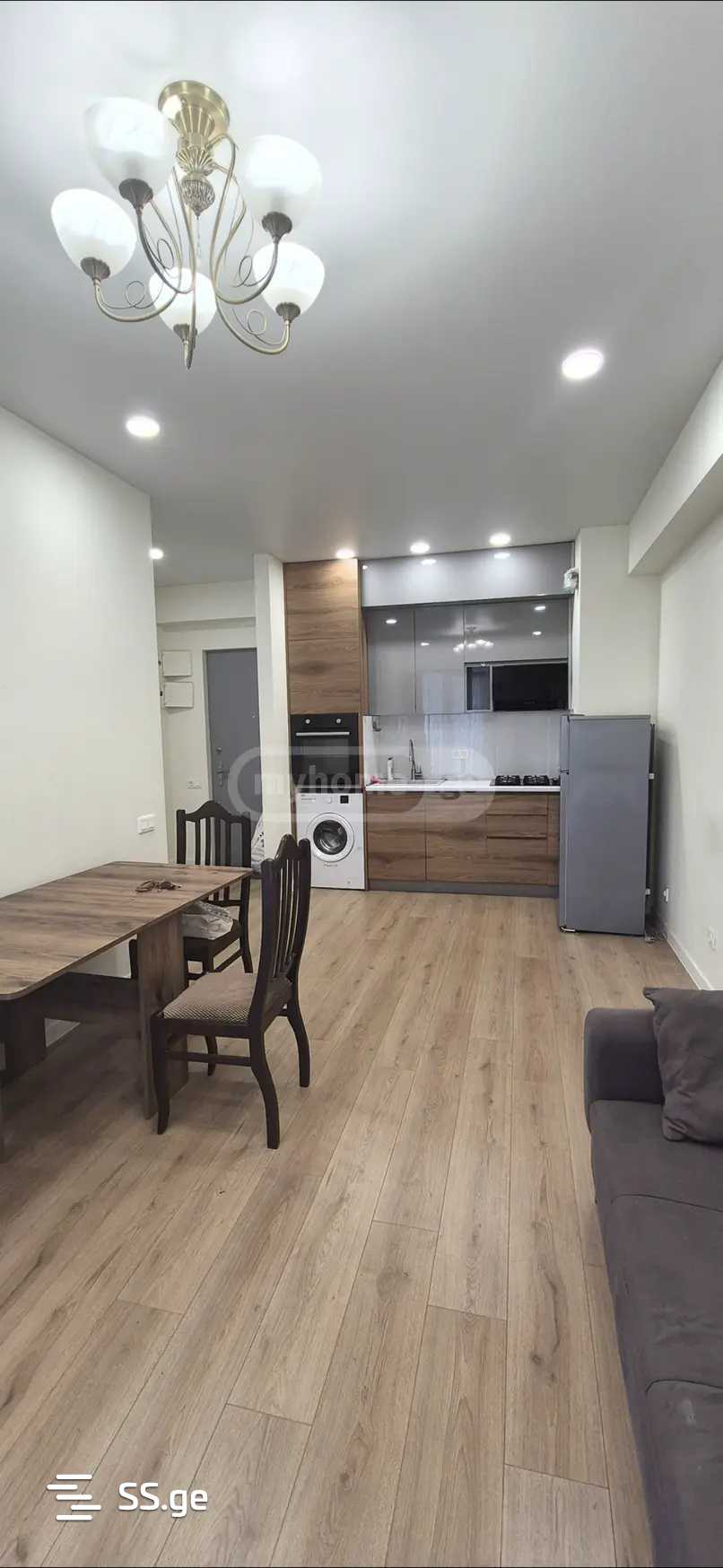 Квартира parnavaz mepe avenue