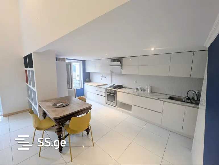 bokhou st. 5 - 2 rooms