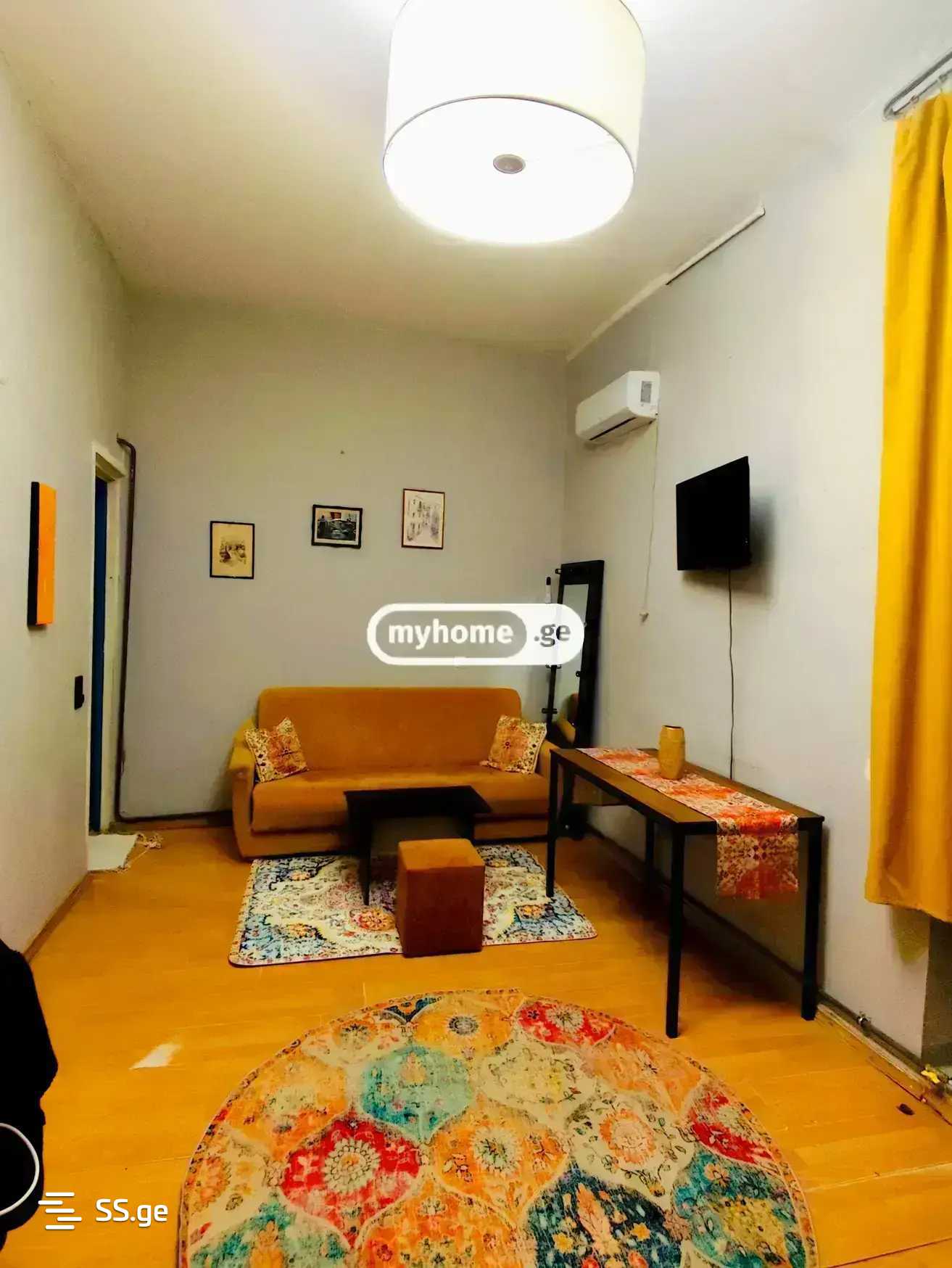 Квартира M. Tsinamdzghvrishvili