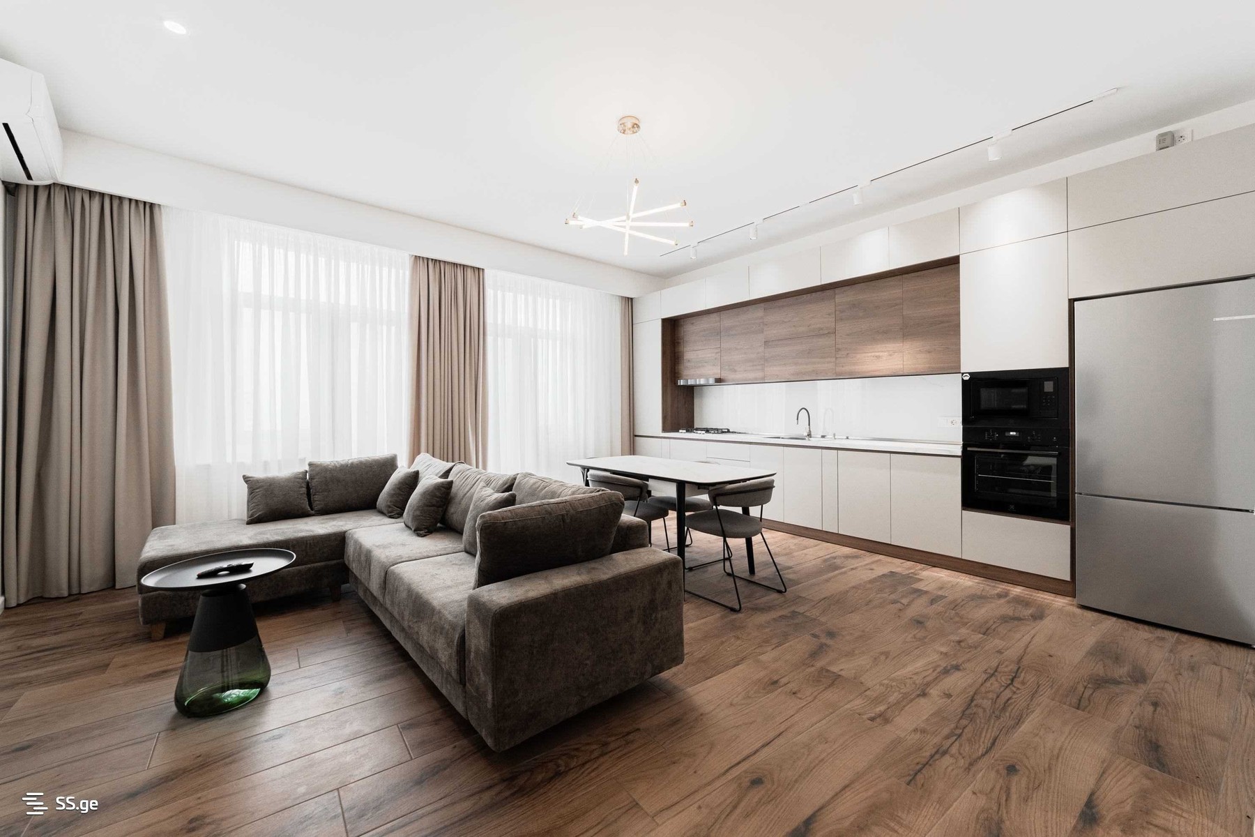 B.Kvernadze st. - 4 rooms