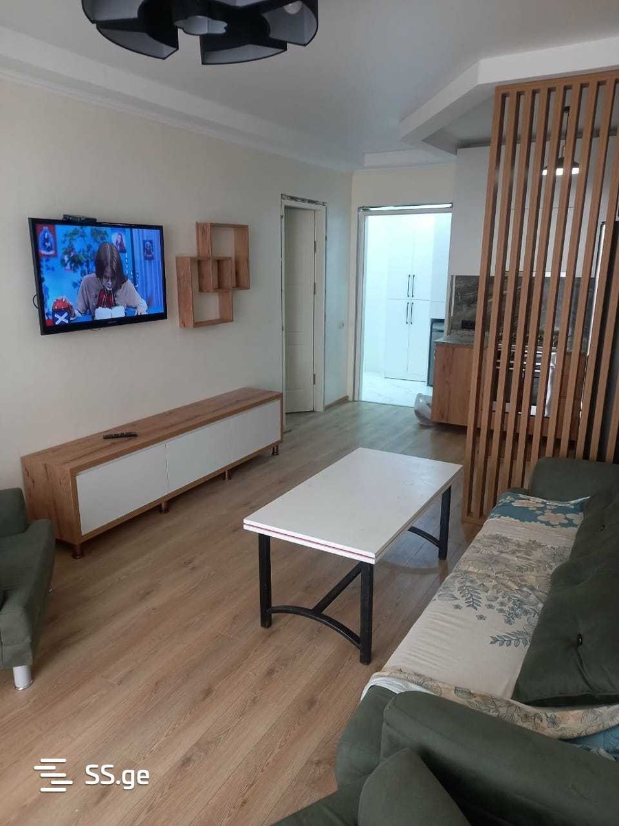 Leonidze st. 4ე - 3 rooms
