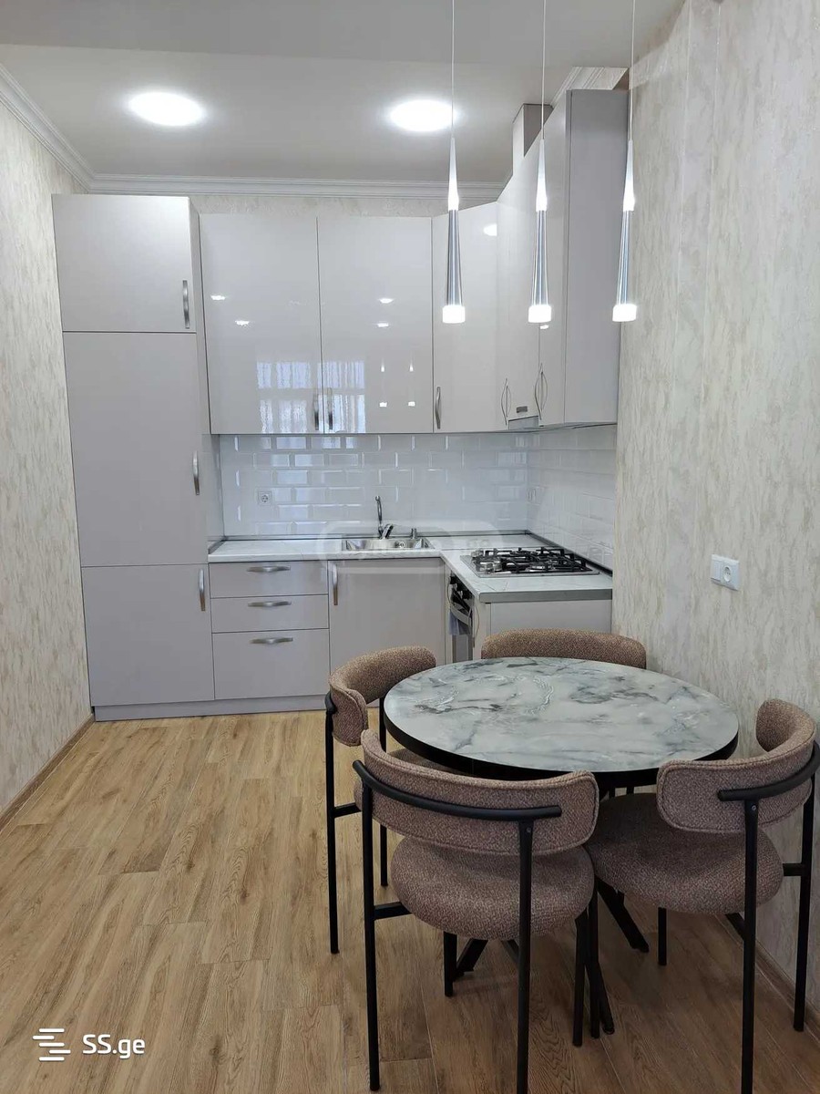 Bronshteini st. 5 - 2 rooms