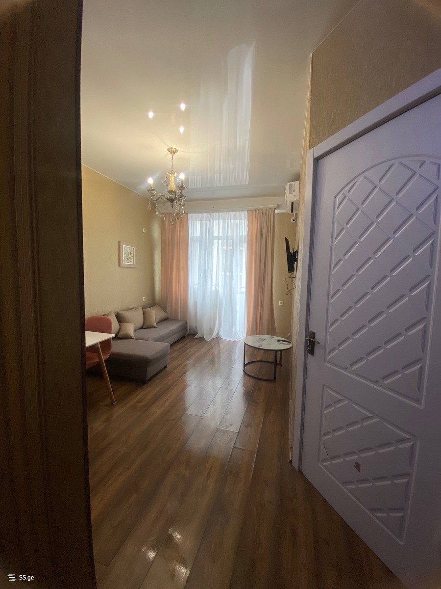 Teophane Davitaia st. 5 - 2 rooms