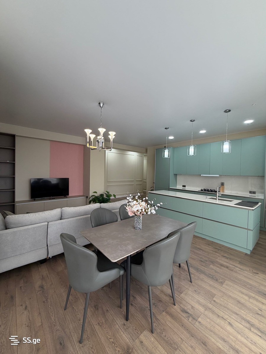 Ghoghoberidze st. 5 - 3 rooms