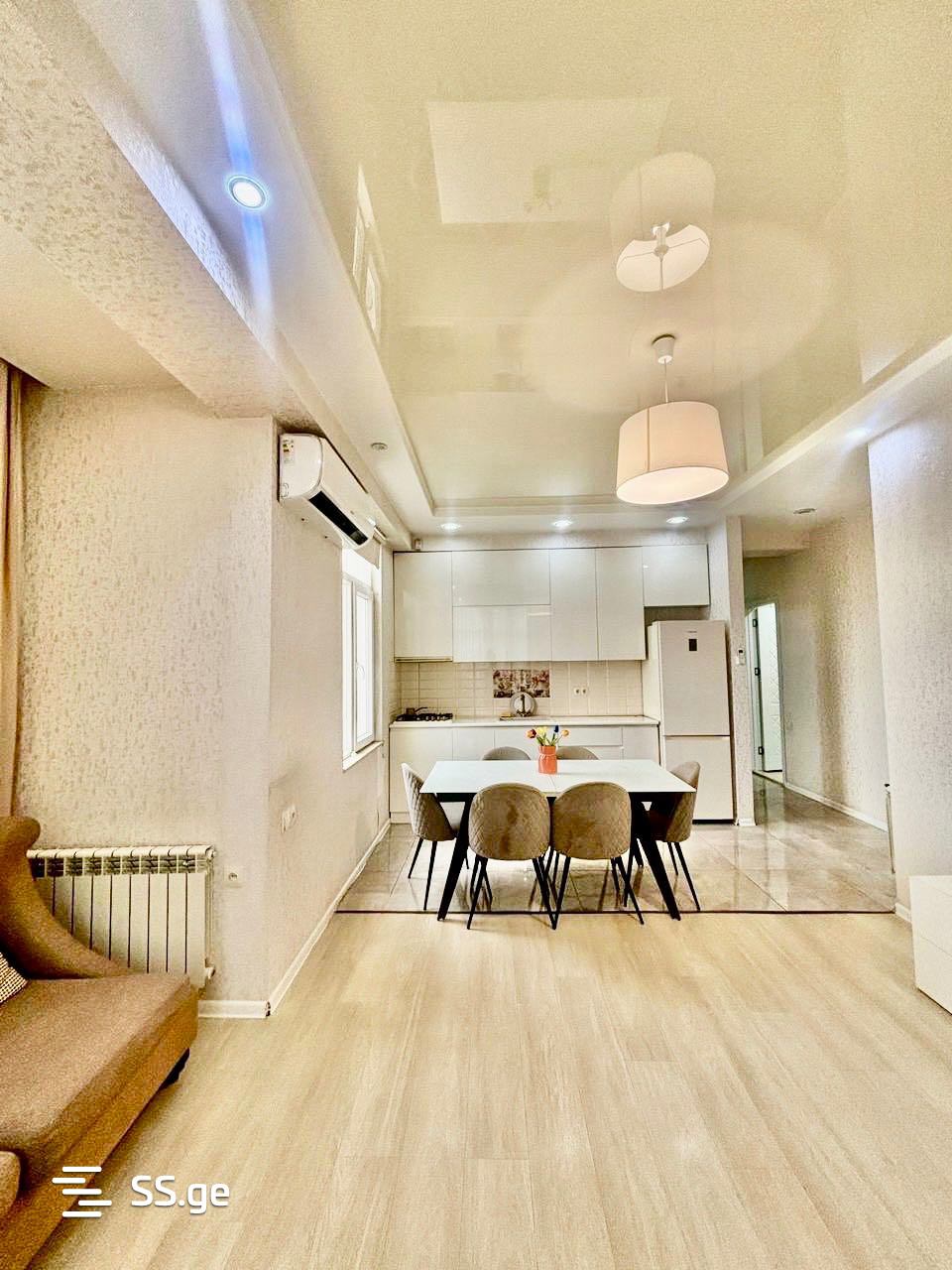 Квартира Tinatini st. 3