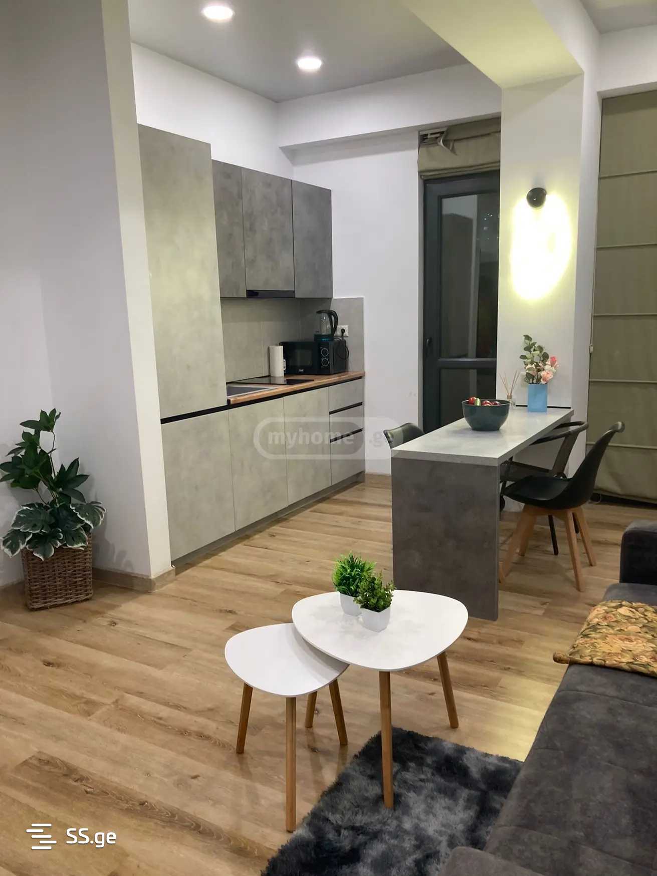 Квартира m. aleksidze st. 1