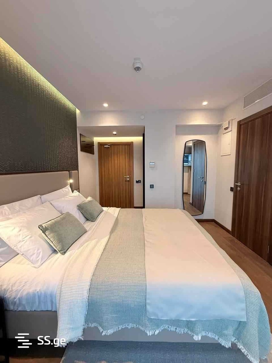 Sh. Rustaveli Ave. 42 - 1 rooms