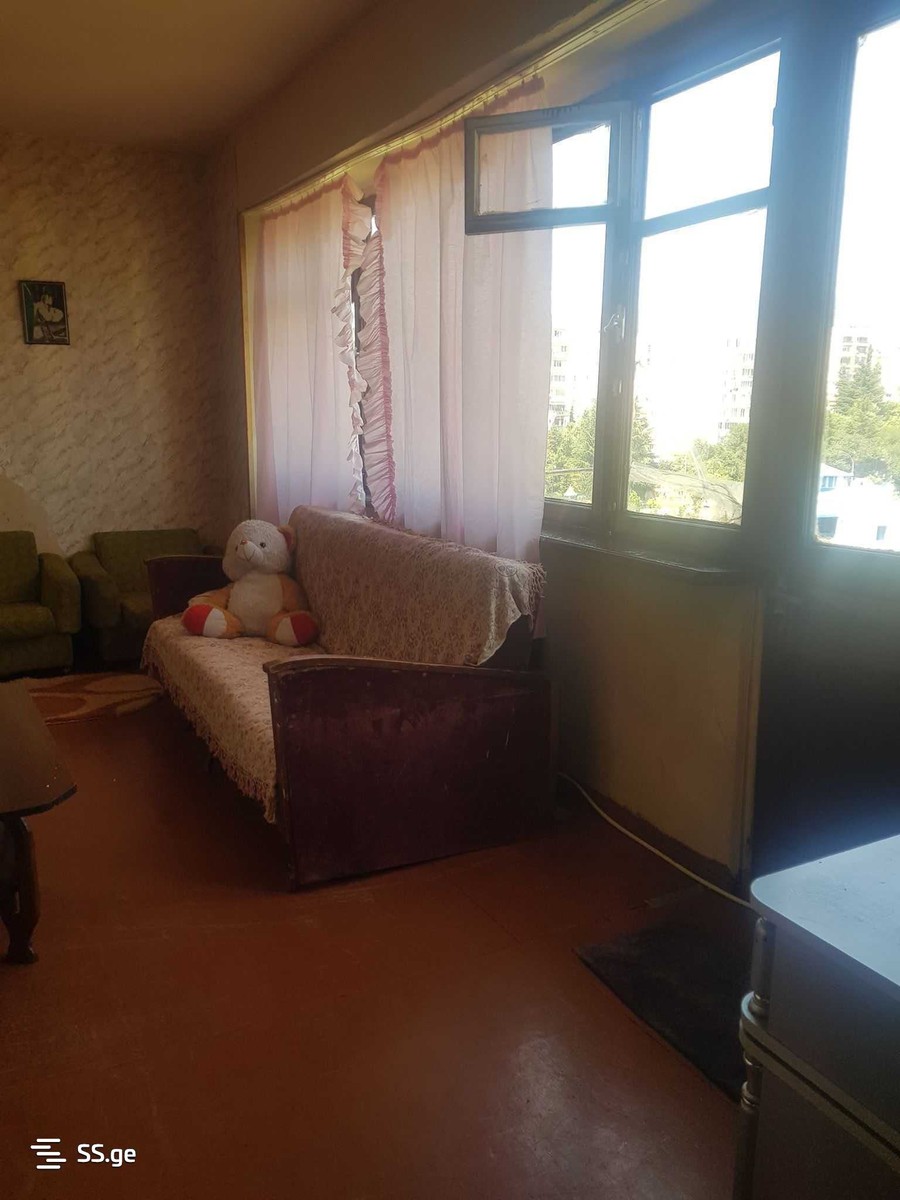 III Microdistrict - Gldani  79აკორპუსი,ბინა87 - 2 rooms