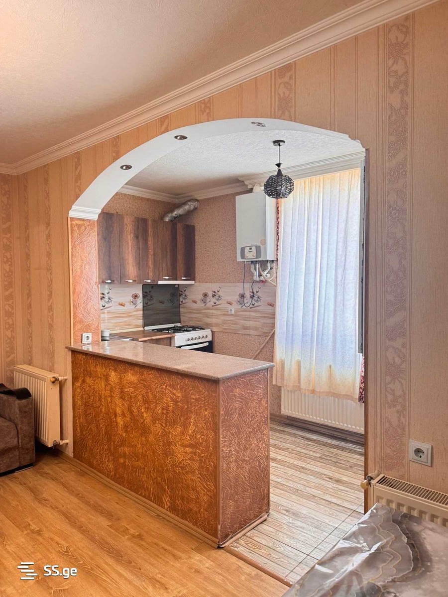 Gobronidze st. - 3 rooms