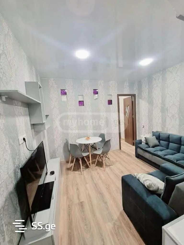 Квартира в аренду gori st.