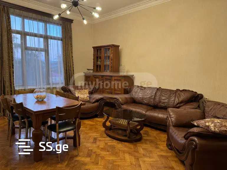 Квартира petriashvili st.