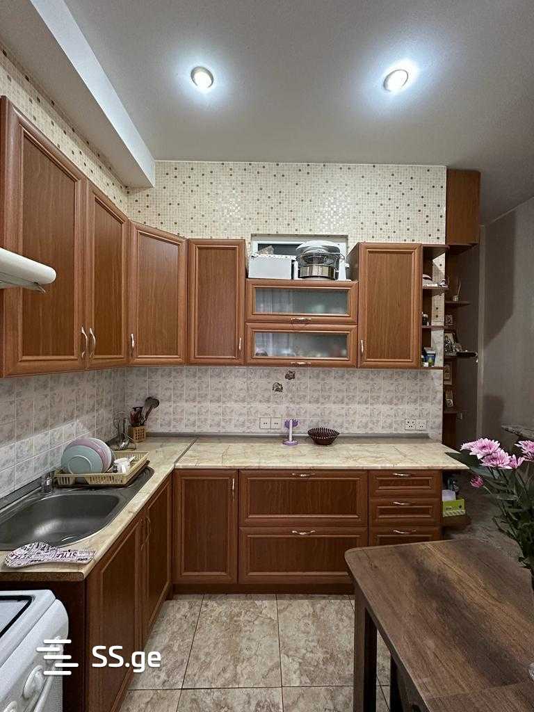 a.wereTlis avenue 55 - 4 rooms