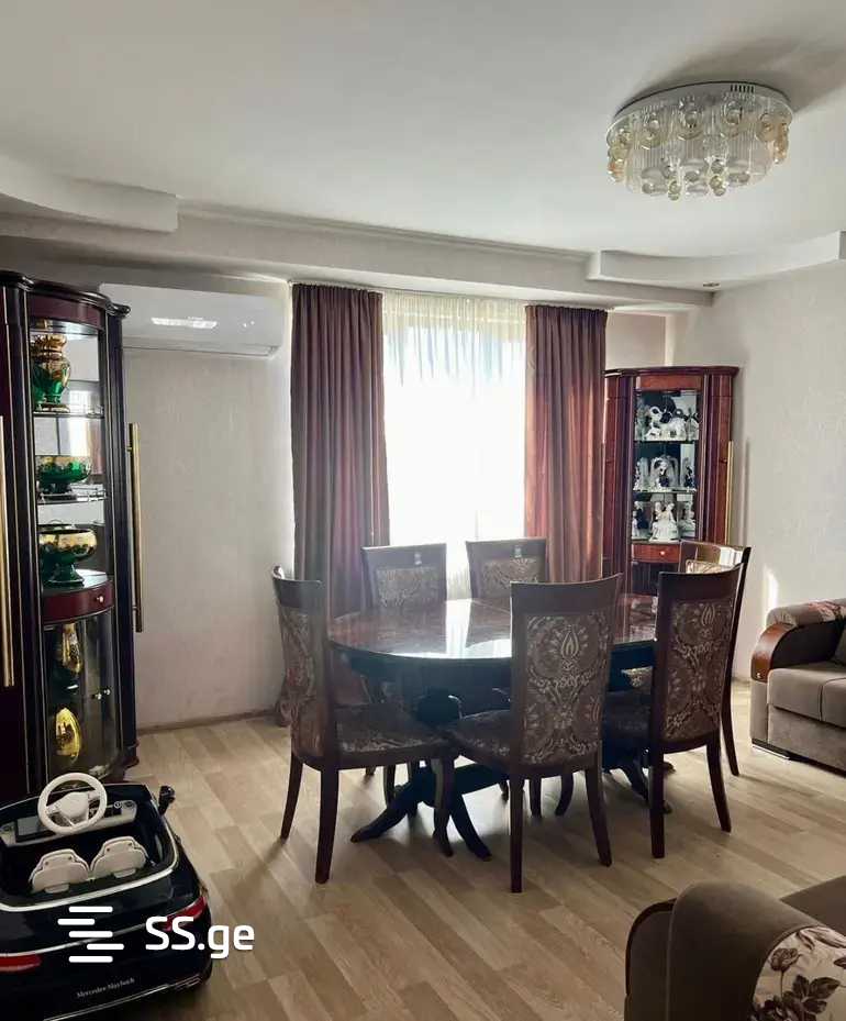 khudadovi st. - 3 rooms