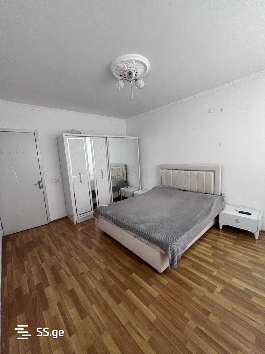 Sh. Nadirashvili st. - 3 rooms