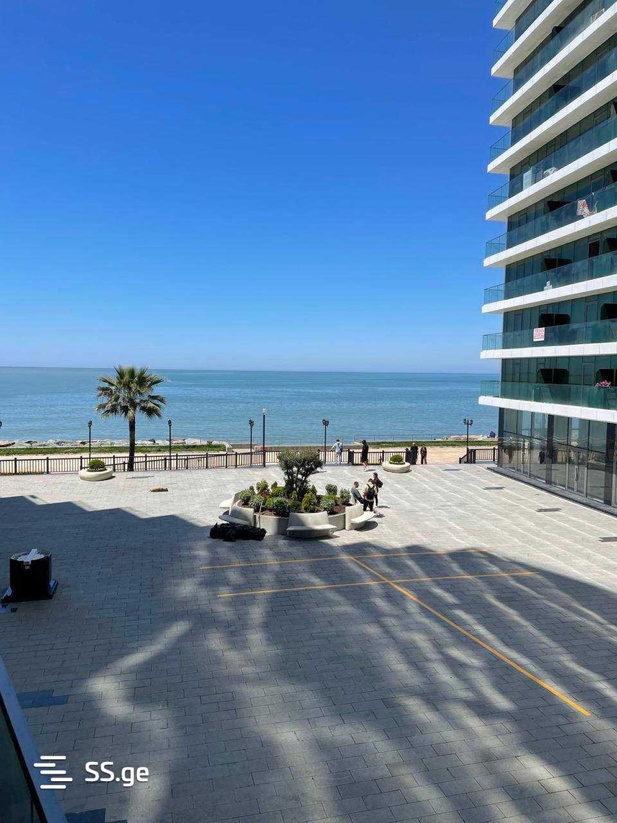 Lech and Maria Kaczynski street 8 - 1 rooms