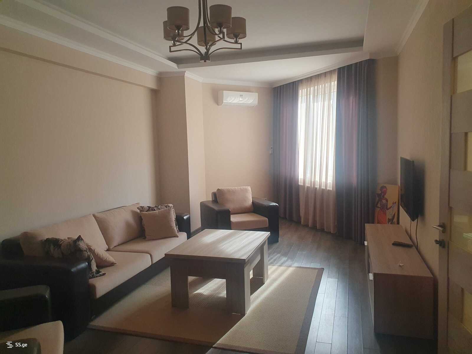 Квартира pekini st. 4