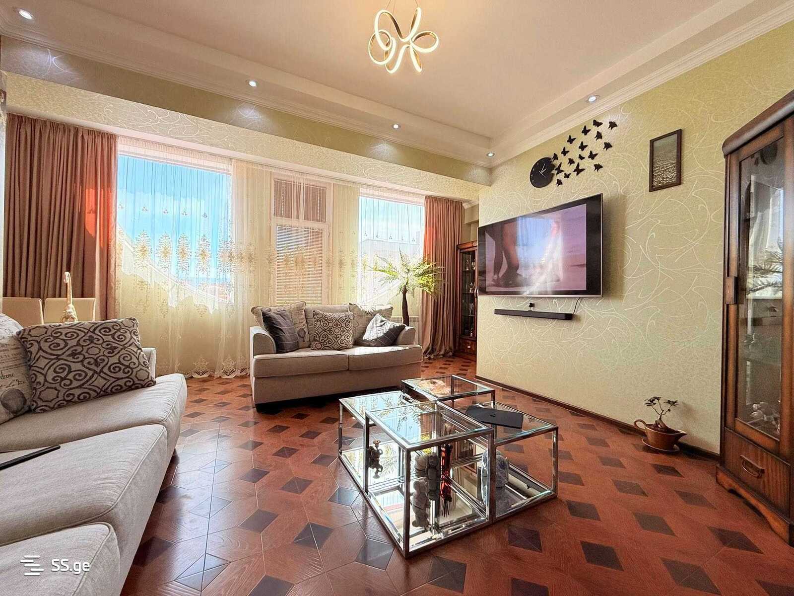 Квартира t. eristavi st. (Didube)