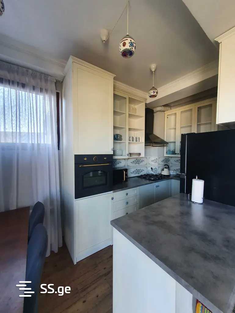 Квартира R. Chkhikvadze st.