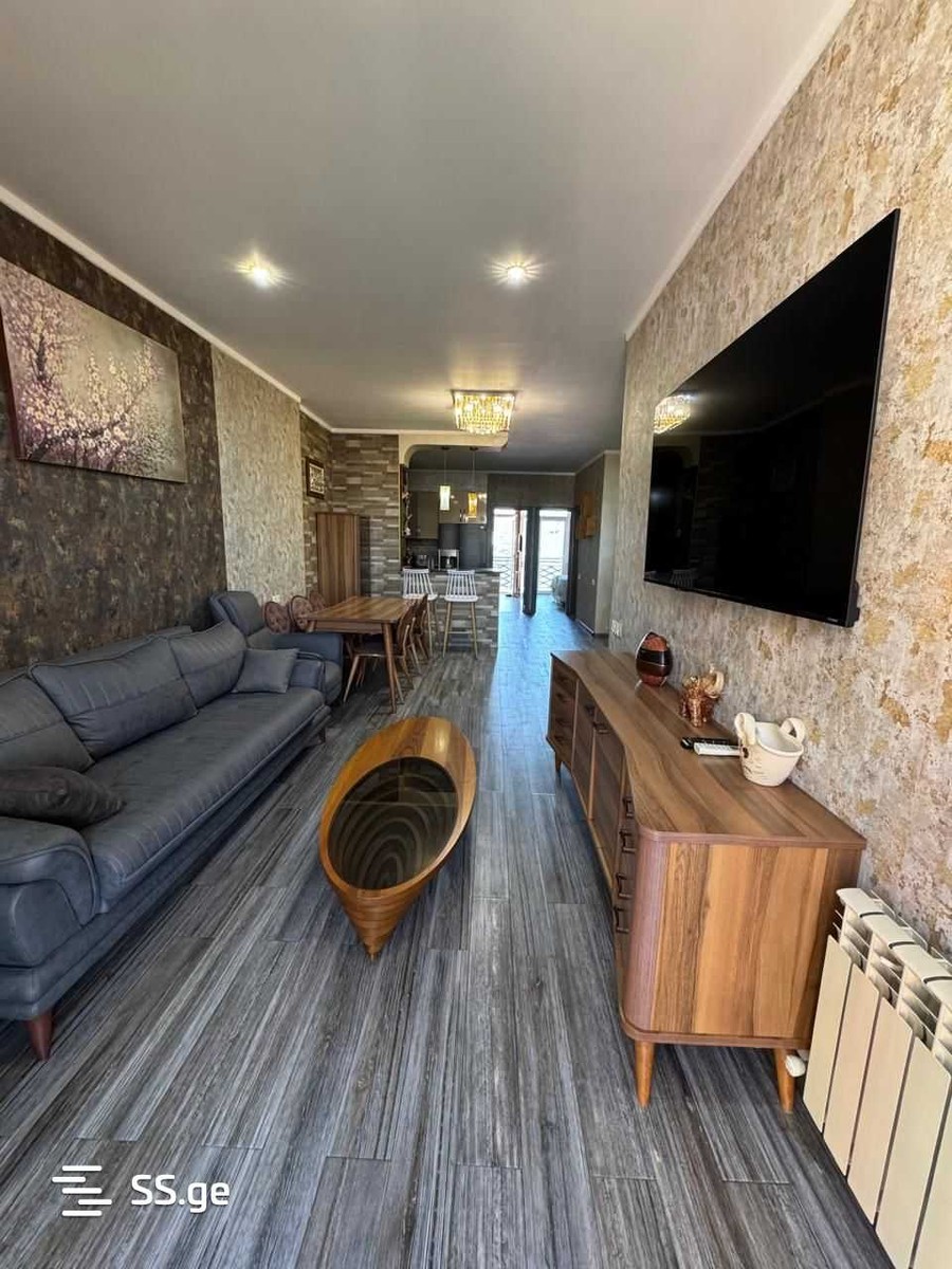 Khimshiashvili st. 20 - 4 rooms