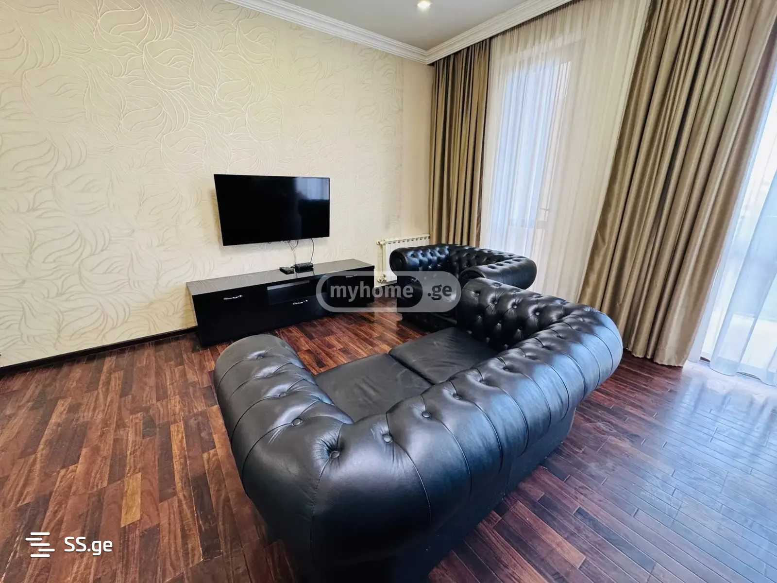 Квартира i. nikoladze st.