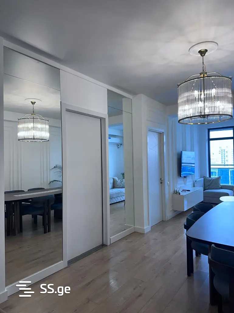 parnavaz mepe avenue 8 - 3 rooms
