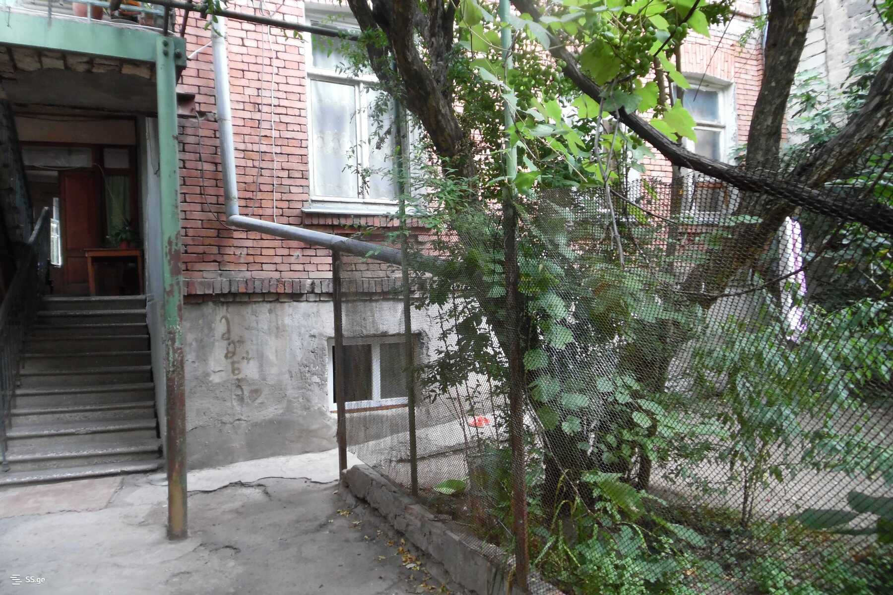 Квартира tianeti st.