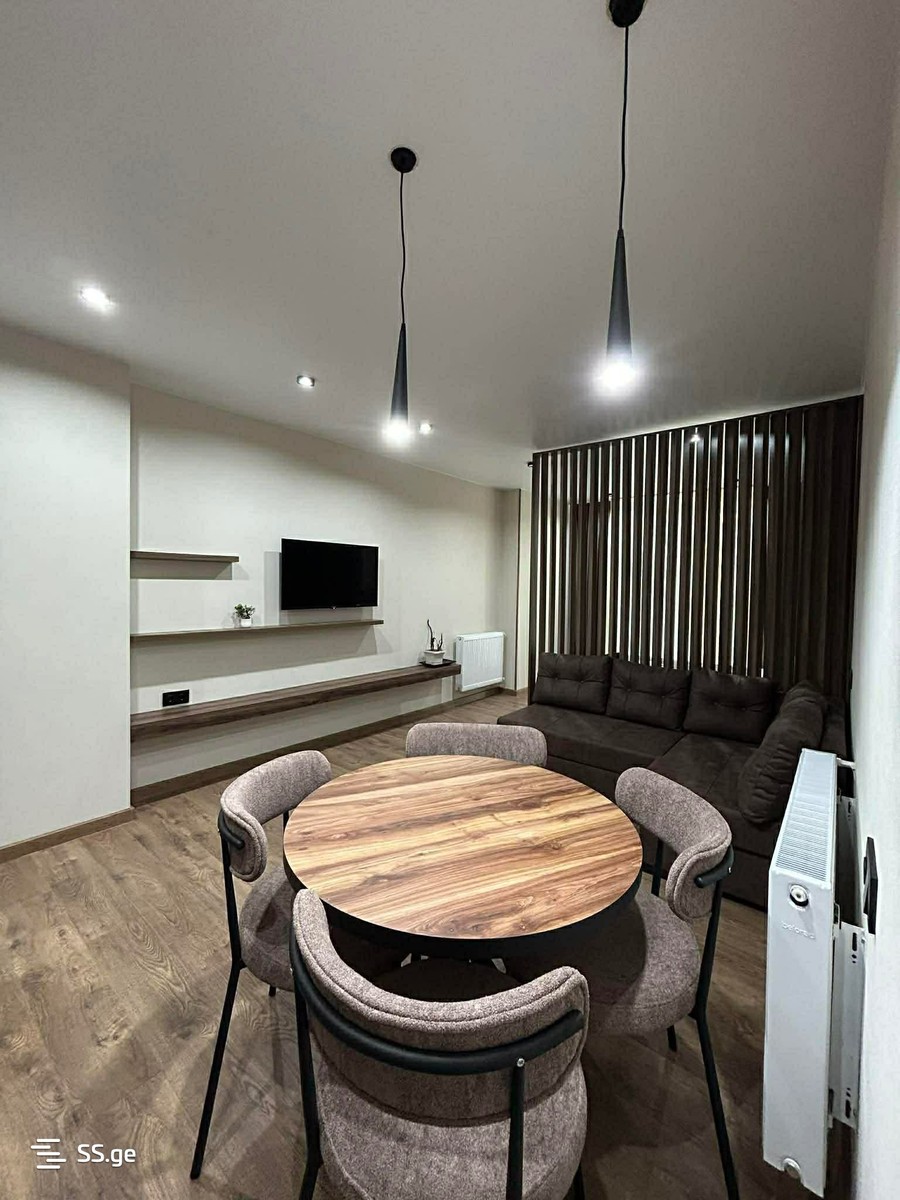 R. Nizharadze st. 20 - 1 rooms