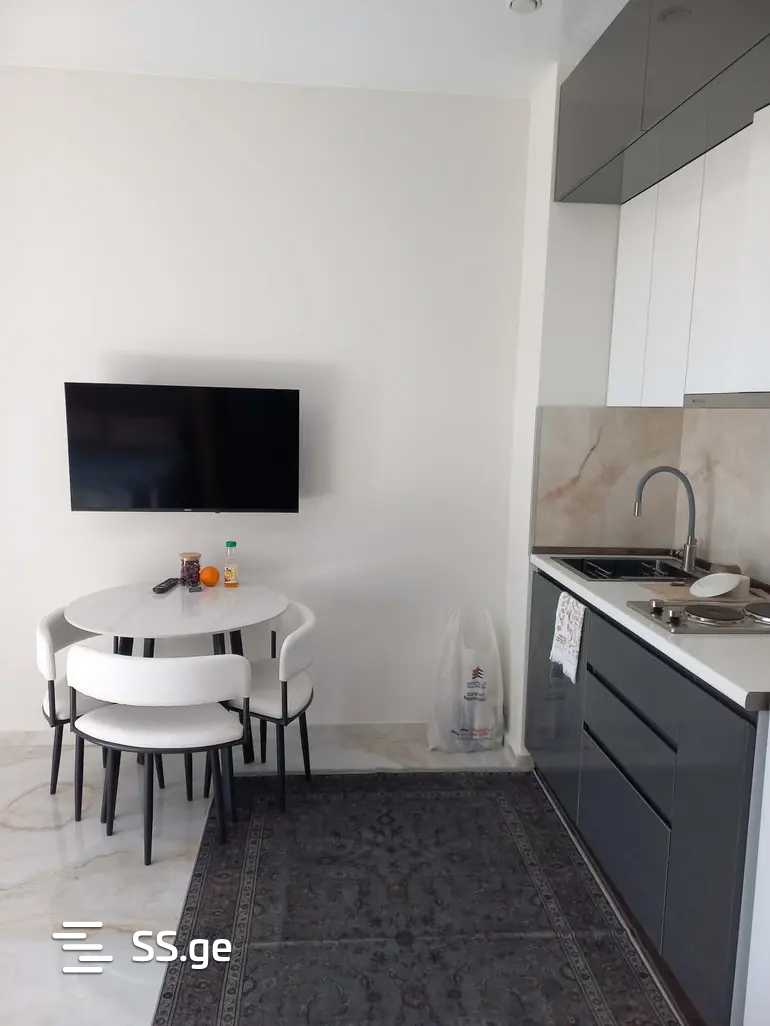 Квартира pekini st. 3