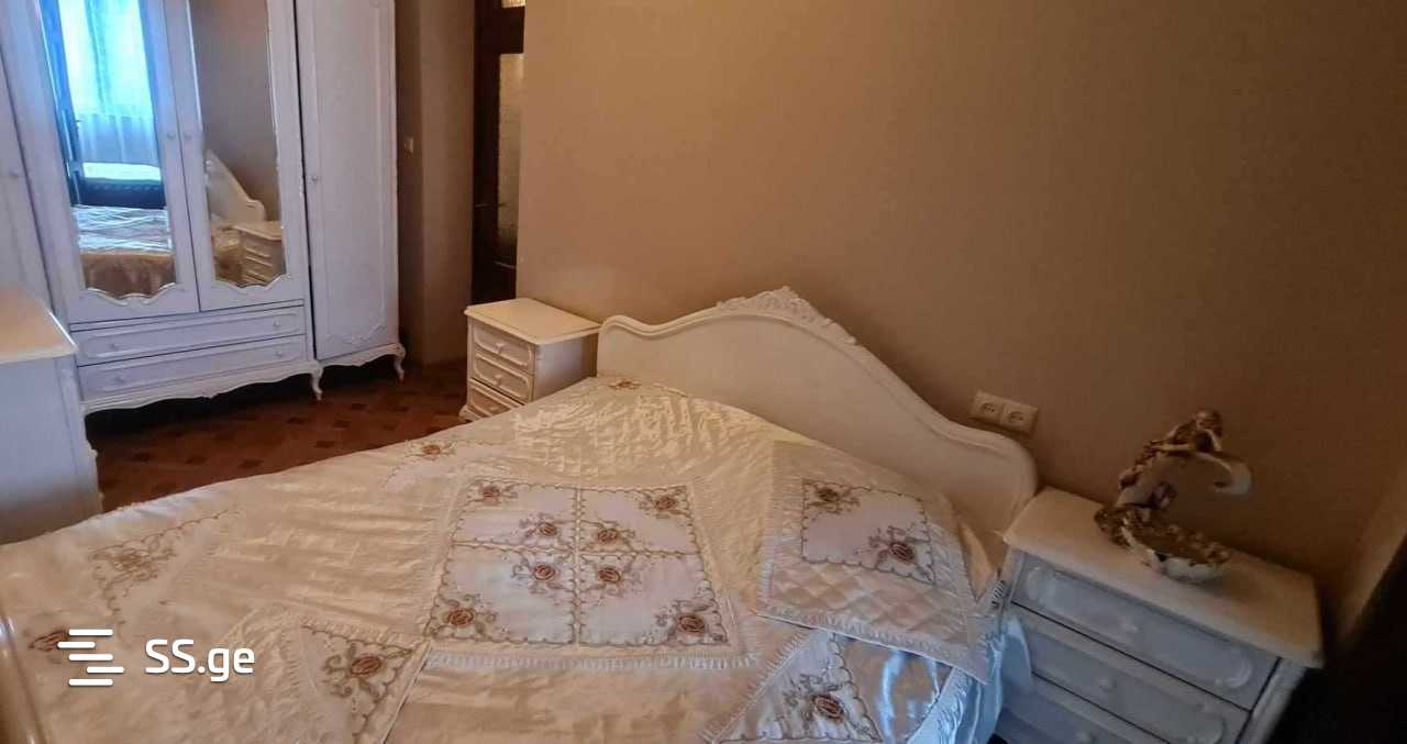 M. Lermontov Street 119 - 5 rooms