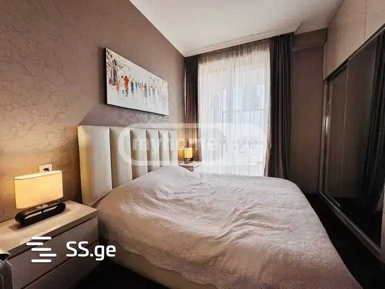 Квартира i. nikoladze st.